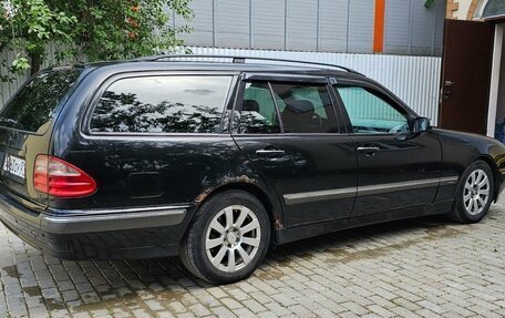Mercedes-Benz E-Класс, 2001 год, 430 000 рублей, 4 фотография