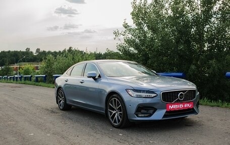 Volvo S90 II рестайлинг, 2017 год, 3 600 000 рублей, 2 фотография