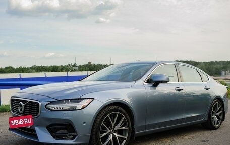 Volvo S90 II рестайлинг, 2017 год, 3 600 000 рублей, 8 фотография