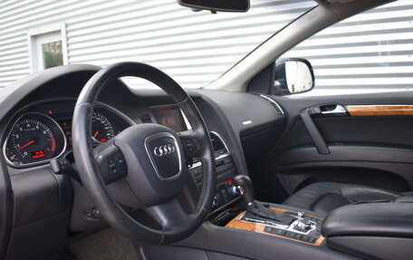 Audi Q7, 2006 год, 1 397 000 рублей, 11 фотография