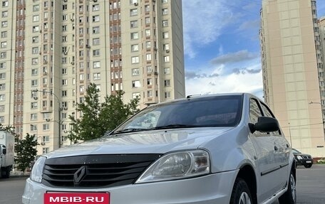 Renault Logan I, 2012 год, 550 000 рублей, 2 фотография