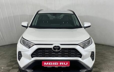 Toyota RAV4, 2021 год, 3 550 000 рублей, 2 фотография