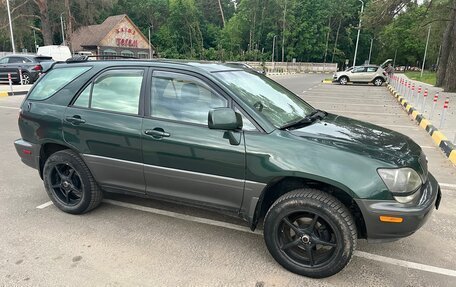 Lexus RX IV рестайлинг, 1998 год, 930 000 рублей, 6 фотография