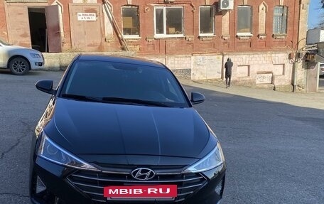 Hyundai Elantra VI рестайлинг, 2019 год, 1 605 000 рублей, 2 фотография