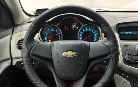 Chevrolet Cruze II, 2011 год, 600 000 рублей, 10 фотография
