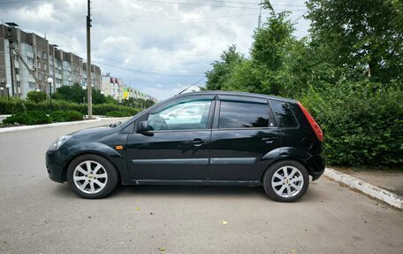 Ford Fiesta, 2008 год, 450 000 рублей, 3 фотография