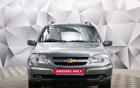 Chevrolet Niva I рестайлинг, 2011 год, 622 000 рублей, 2 фотография