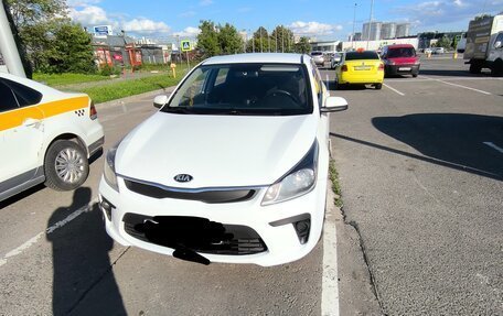 KIA Rio IV, 2017 год, 750 000 рублей, 2 фотография