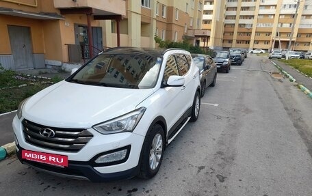 Hyundai Santa Fe III рестайлинг, 2012 год, 1 970 000 рублей, 2 фотография