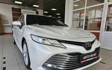 Toyota Camry, 2019 год, 3 470 000 рублей, 4 фотография