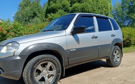 Chevrolet Niva I рестайлинг, 2012 год, 505 000 рублей, 9 фотография