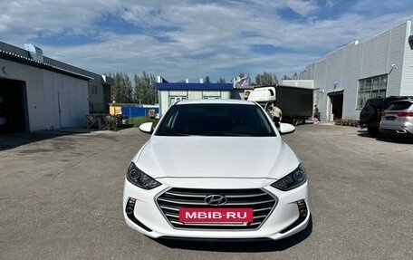 Hyundai Elantra VI рестайлинг, 2018 год, 1 655 000 рублей, 2 фотография