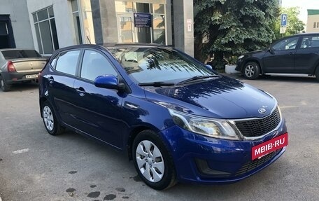 KIA Rio III рестайлинг, 2014 год, 940 000 рублей, 2 фотография