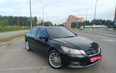 Honda Accord IX рестайлинг, 2013 год, 1 600 000 рублей, 2 фотография