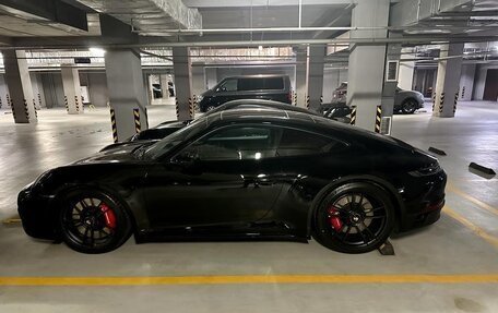 Porsche 911, 2022 год, 25 000 000 рублей, 3 фотография