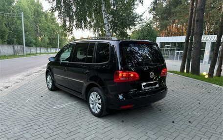 Volkswagen Touran III, 2012 год, 1 650 000 рублей, 6 фотография