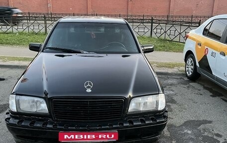 Mercedes-Benz C-Класс, 1998 год, 370 000 рублей, 2 фотография