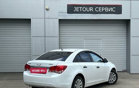Chevrolet Cruze II, 2011 год, 530 000 рублей, 2 фотография