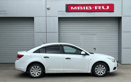 Chevrolet Cruze II, 2011 год, 530 000 рублей, 3 фотография