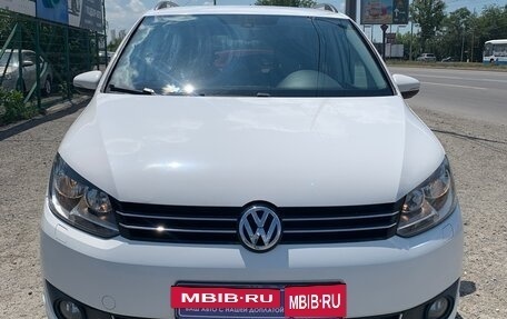 Volkswagen Touran III, 2013 год, 1 350 000 рублей, 3 фотография