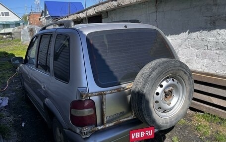 KIA Sportage IV рестайлинг, 2004 год, 420 000 рублей, 3 фотография