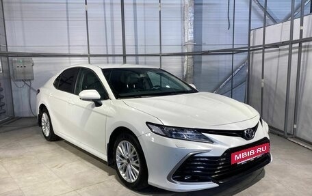 Toyota Camry, 2021 год, 3 149 000 рублей, 3 фотография