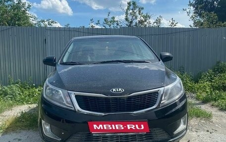 KIA Rio III рестайлинг, 2013 год, 650 000 рублей, 2 фотография