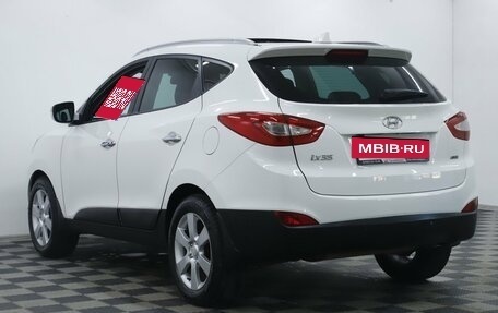 Hyundai ix35 I рестайлинг, 2015 год, 1 255 000 рублей, 2 фотография