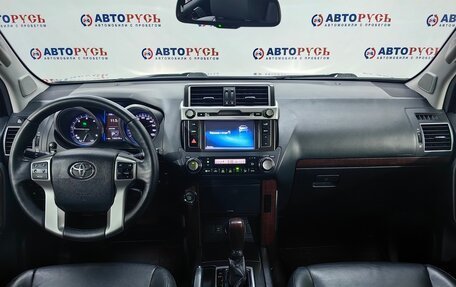 Toyota Land Cruiser Prado 150 рестайлинг 2, 2017 год, 4 299 000 рублей, 8 фотография