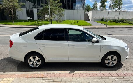 Skoda Rapid I, 2015 год, 1 355 000 рублей, 7 фотография