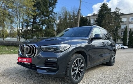 BMW X5, 2018 год, 5 600 000 рублей, 5 фотография