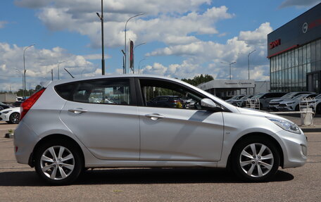 Hyundai Solaris II рестайлинг, 2013 год, 990 000 рублей, 4 фотография