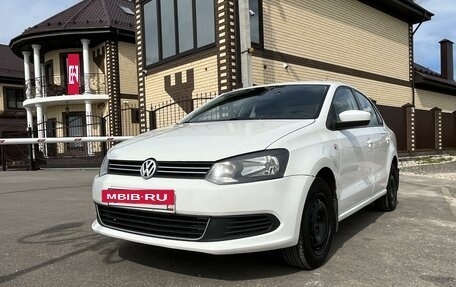 Volkswagen Polo VI (EU Market), 2011 год, 600 000 рублей, 22 фотография