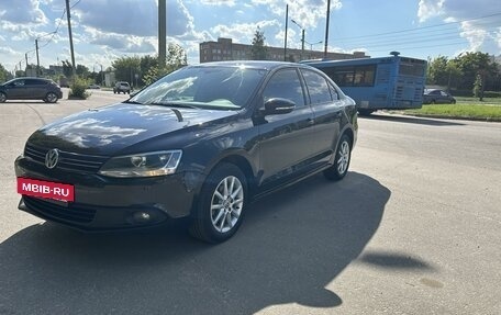 Volkswagen Jetta VI, 2012 год, 1 150 000 рублей, 3 фотография