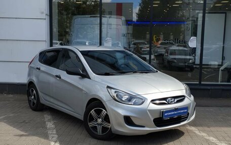 Hyundai Solaris II рестайлинг, 2012 год, 789 000 рублей, 3 фотография