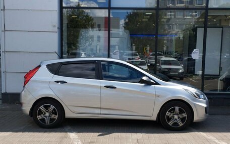 Hyundai Solaris II рестайлинг, 2012 год, 789 000 рублей, 4 фотография