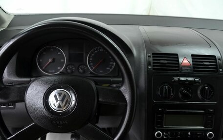 Volkswagen Touran III, 2005 год, 539 000 рублей, 7 фотография