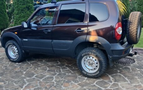 Chevrolet Niva I рестайлинг, 2010 год, 630 000 рублей, 7 фотография