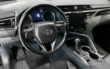 Toyota Camry, 2021 год, 3 315 000 рублей, 11 фотография