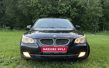 BMW 5 серия, 2009 год, 1 200 000 рублей, 2 фотография