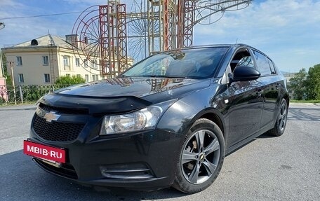 Chevrolet Cruze II, 2012 год, 689 000 рублей, 2 фотография