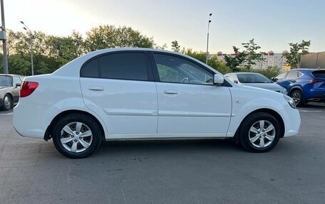 KIA Rio II, 2011 год, 700 000 рублей, 6 фотография