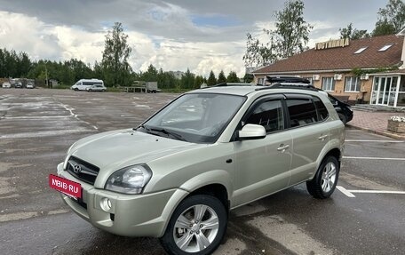 Hyundai Tucson III, 2008 год, 1 120 000 рублей, 14 фотография