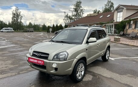 Hyundai Tucson III, 2008 год, 1 120 000 рублей, 28 фотография