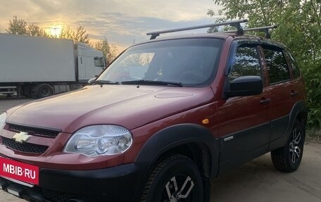 Chevrolet Niva I рестайлинг, 2012 год, 540 000 рублей, 2 фотография