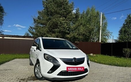 Opel Zafira C рестайлинг, 2013 год, 1 150 000 рублей, 3 фотография