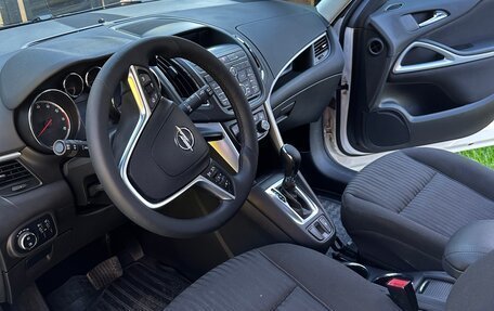 Opel Zafira C рестайлинг, 2013 год, 1 150 000 рублей, 17 фотография