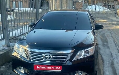 Toyota Camry, 2012 год, 1 670 000 рублей, 4 фотография