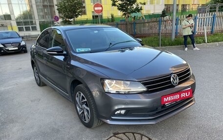 Volkswagen Jetta VI, 2017 год, 1 400 000 рублей, 3 фотография