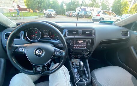 Volkswagen Jetta VI, 2017 год, 1 400 000 рублей, 16 фотография